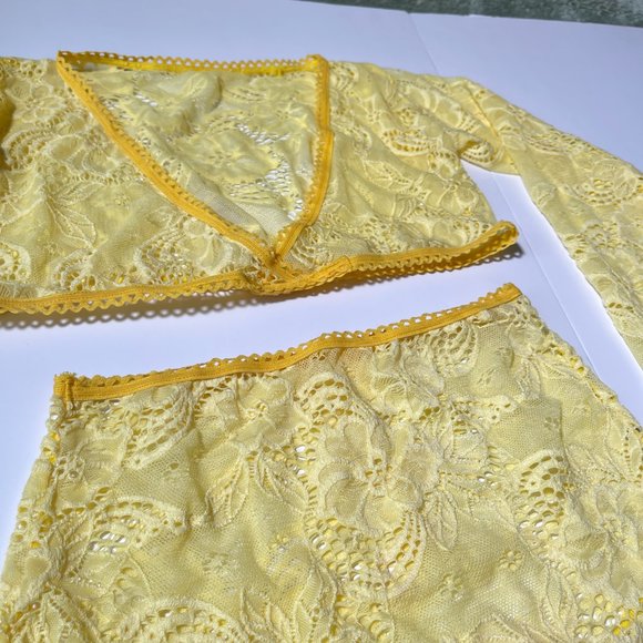 Nadhenri&co Two Tone Yellow Lace Lingerie Set Long Sleeve and High Waised Bottom - Picture 4 of 10